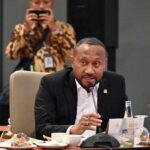 Yan-Permenas-Mandenas